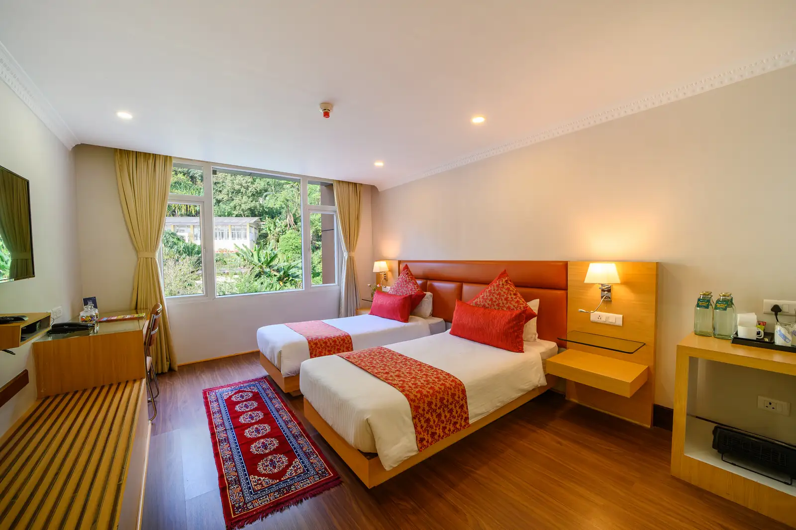 Deluxe Family Room