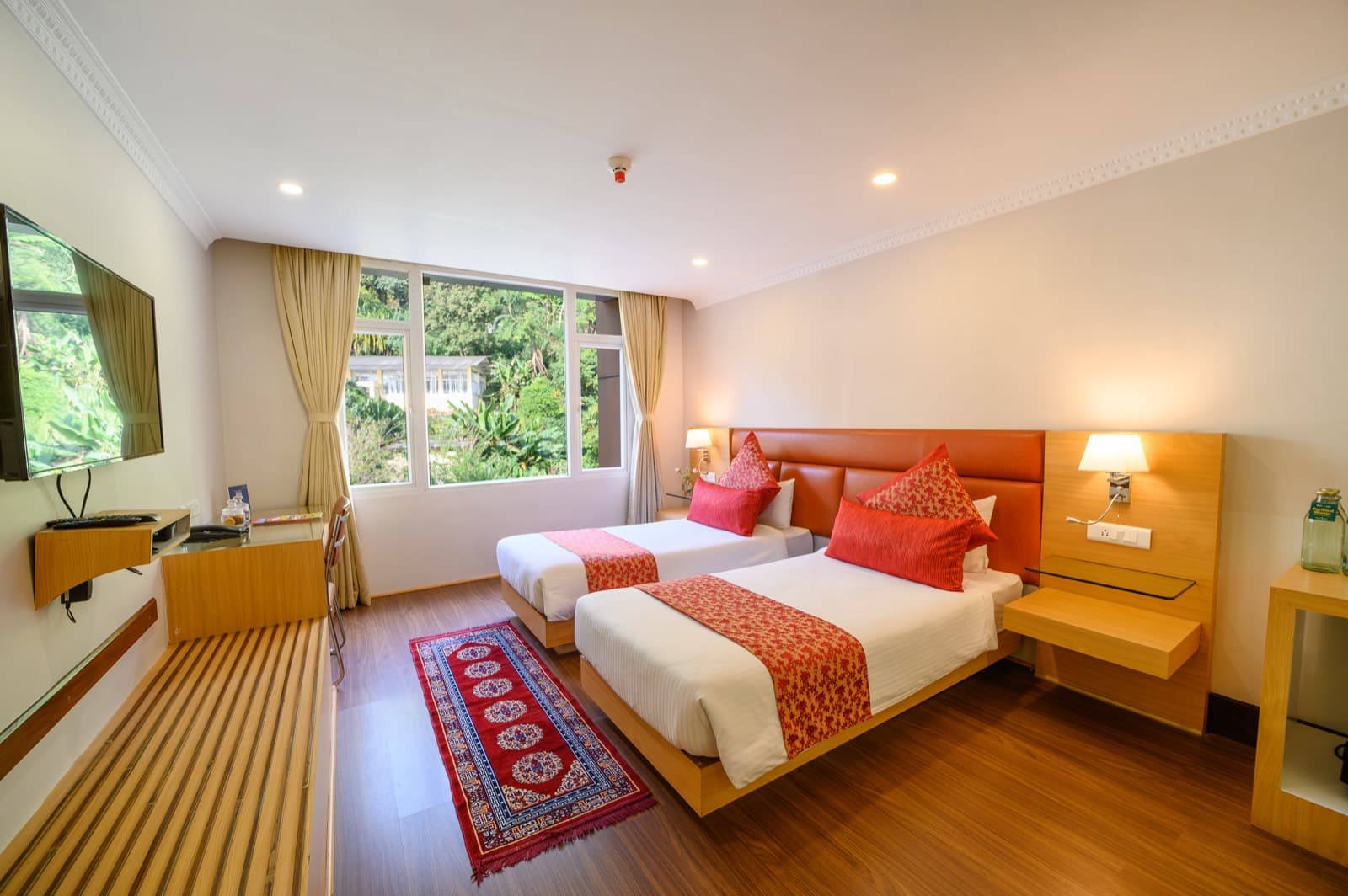 Deluxe Family Room