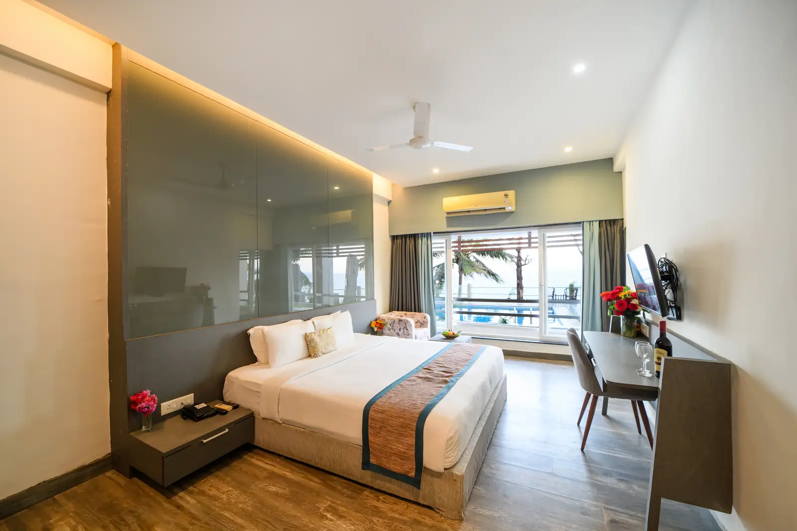 Premier Room