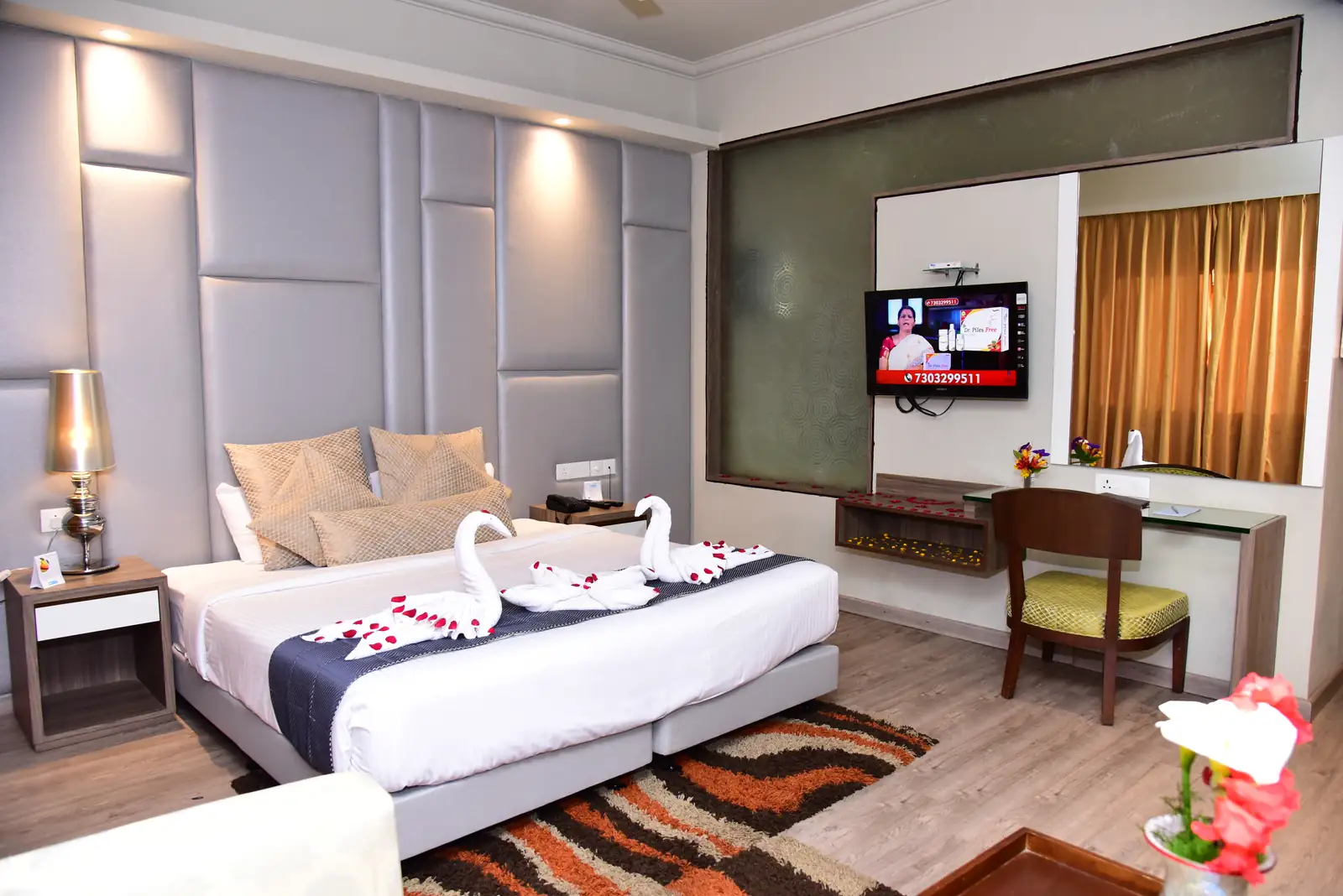 Deluxe Suite